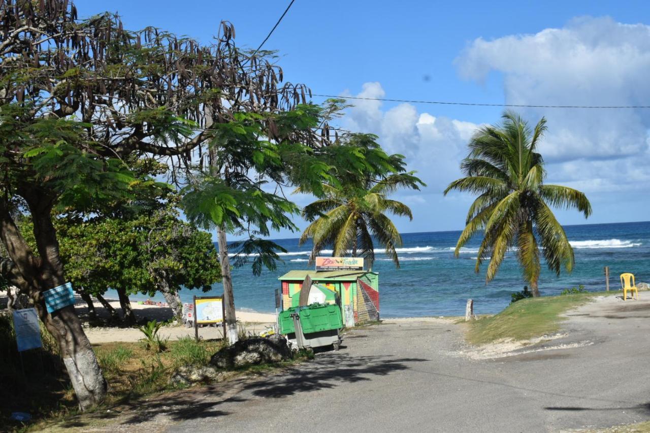 Location Vacances Guadeloupe Gite Et Table D'Hotes Kaz A Klemence Anse-Bertrand מראה חיצוני תמונה